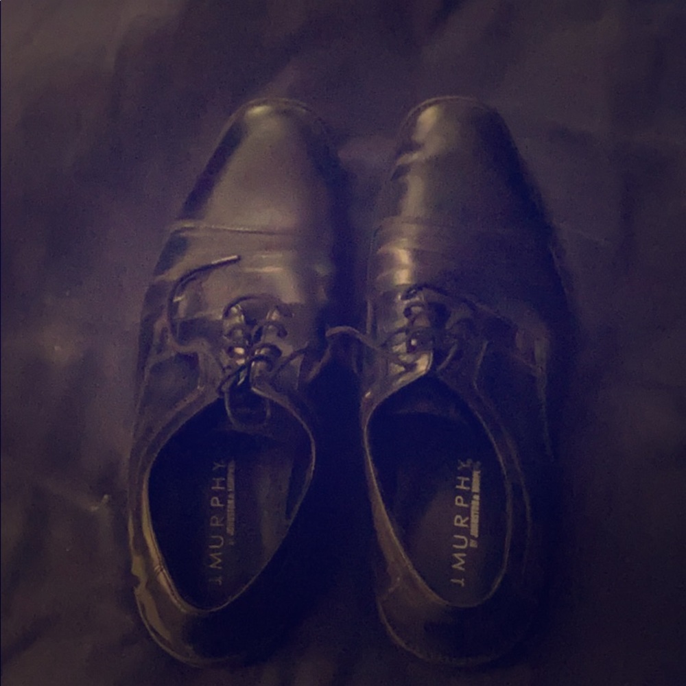 11 Wide Johnston and Murphy Dress Shoes